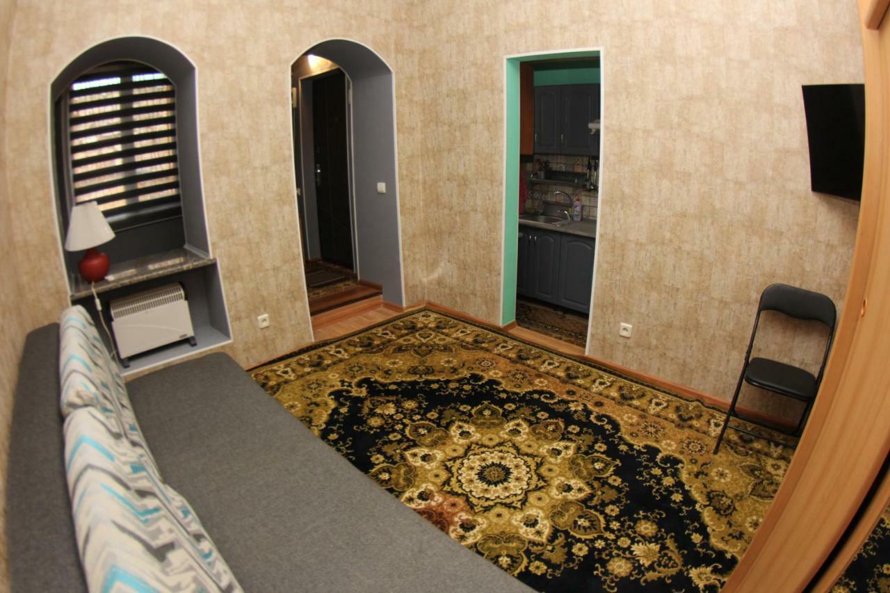 Apartment On Gimnazycheskaya Odessa Esterno foto